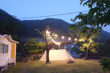 광덕사(천안) 여행 추천 - 메고지고