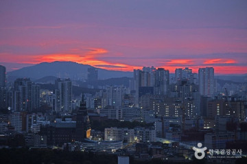 팔달공원 여행 추천 - 메고지고