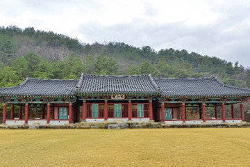 청주 문의향교 여행 추천 - 메고지고