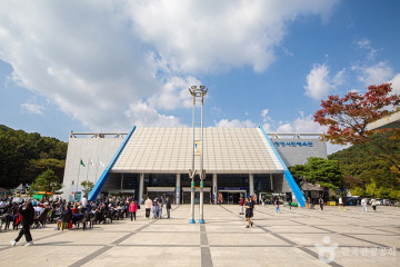 뉴서울 다이빙 풀 여행 추천 - 메고지고
