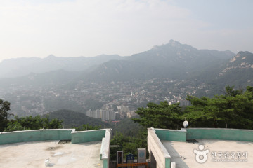 훈련원공원 여행 추천 - 메고지고