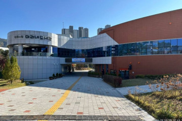 반곡역사관 여행 추천 - 메고지고