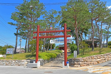 홍주의병기념탑 여행 추천 - 메고지고