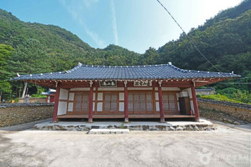 운교리 삼각주 퇴적층 여행 추천 - 메고지고
