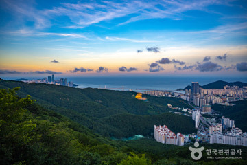 황령산레포츠공원 여행 추천 - 메고지고