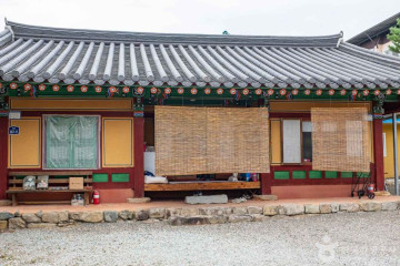 달기약수탕 (청송 국가지질공원) 여행 추천 - 메고지고
