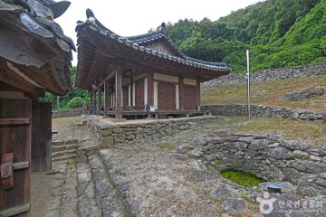 부안청자박물관 여행 추천 - 메고지고