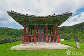 백운암(충주) 여행 추천 - 메고지고