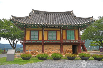 제천 청풍 망월산성 여행 추천 - 메고지고