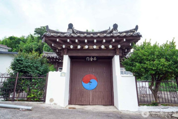 도봉서원(창원) 여행 추천 - 메고지고