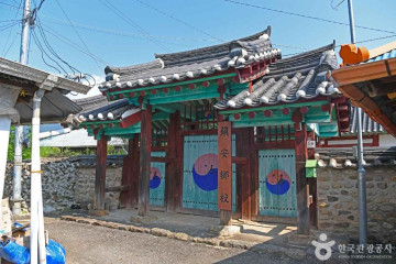 용담호자연생태습지공원 여행 추천 - 메고지고