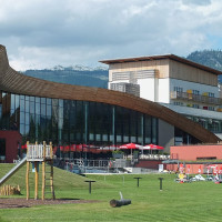 Geisler Martin / https://commons.wikimedia.org/wiki/File:Grimming-Therme.jpg / Usage: Commercial reuse allowed subject to license/attribution conditions