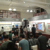 Maplestrip / https://commons.wikimedia.org/wiki/File:Kyoto_International_Manga_Museum_main_hall.jpg / Usage: 사진 크리에이티브 커먼즈 라이선스에 따른 상업 이용 가능; 저작자·라이선스·원본 출처 표시 및 변경 조건 준수