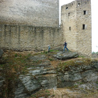 Fojsinek · Wikimedia Commons · CC BY-SA 4.0 / https://commons.wikimedia.org/wiki/File:Hrad_Land%C5%A1tejn_(61).jpg
