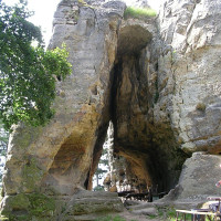 Valečov (02).jpg — ŠJů / Wikimedia Commons / CC BY-SA 3.0 / https://commons.wikimedia.org/wiki/File:Vale%C4%8Dov_(02).jpg