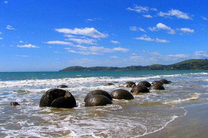 모에라키 볼더스·테 카이히나키 (Moeraki Boulders / Kaihinaki)