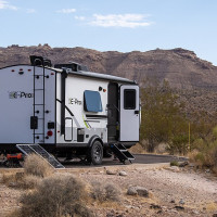 Michelle Ailport / Bureau of Land Management Arizona / Wikimedia Commons / Public Domain / https://commons.wikimedia.org/wiki/File:Camping_at_the_Virgin_River_Canyon_Recreation_Area_(54042712431).jpg