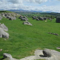 Photo: Pseudopanax · Public Domain · Wikimedia Commons / https://commons.wikimedia.org/wiki/File:Elephant_Rocks_area.jpg / Rights: https://commons.wikimedia.org/wiki/File:Elephant_Rocks_area.jpg / Usage: 원본 Commons 파일 페이지에서 개별 저작자·권리 표기를 확인. 이미지 재사용 시 출처와 저작자·라이선스 링크·변경 내용 표기; CC BY-SA 편집·개작 시 동일조건 준수. 원본 이미지 GET/HTTP 응답/MIME은 서버에서 추가 확인 필요.