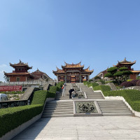 LN9267 · Wikimedia Commons · CC BY-SA 4.0 / https://commons.wikimedia.org/wiki/File:A-Ma_Cultural_Village_31-10-2023%281%29.jpg / Rights: https://commons.wikimedia.org/wiki/File:A-Ma_Cultural_Village_31-10-2023%281%29.jpg / Usage: 상업적 활용 가능 조건부. 사진 출처·저작자·라이선스 링크·수정 표시 필수; 사진을 개작할 경우 동일조건변경허락 의무 검토. 실제 원본 JPEG 다운로드·픽셀 시각 검증·관리자 이미지 첨부 여부는 미확인.