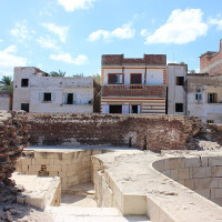 لا روسا · CC BY-SA 4.0 · Wikimedia Commons / https://commons.wikimedia.org/wiki/File:Citadel_of_Qaitbay,_Rosetta,_Egypt_08.jpg / Usage: 저작자·원본 파일 페이지·라이선스명·변경 여부 기재. CC BY-SA로 각색한 경우 해당 공유조건 준수. 파일 URL은 표준 MD5 경로 방식 생성; 실제 원본 HTTP 다운로드 및 관리자 가져오기 미검사.