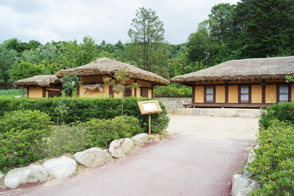 효석문화마을 여행 추천 - 메고지고
