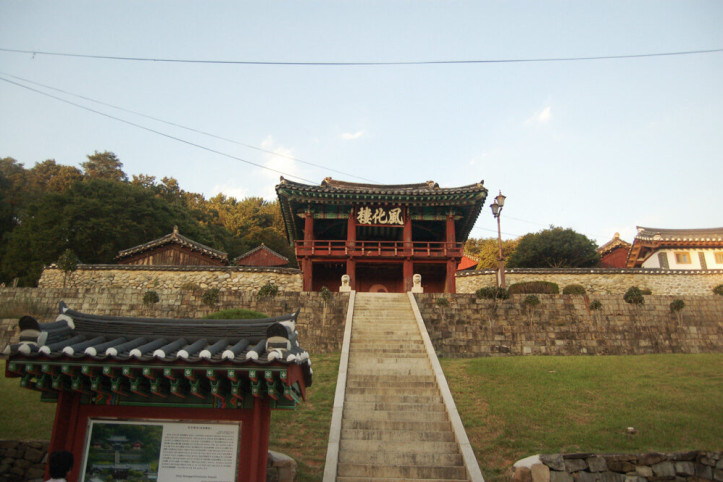 진주향교 여행 추천 - 메고지고