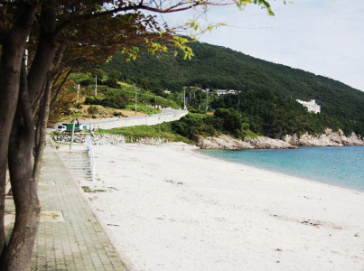설리해수욕장 여행 추천 - 메고지고