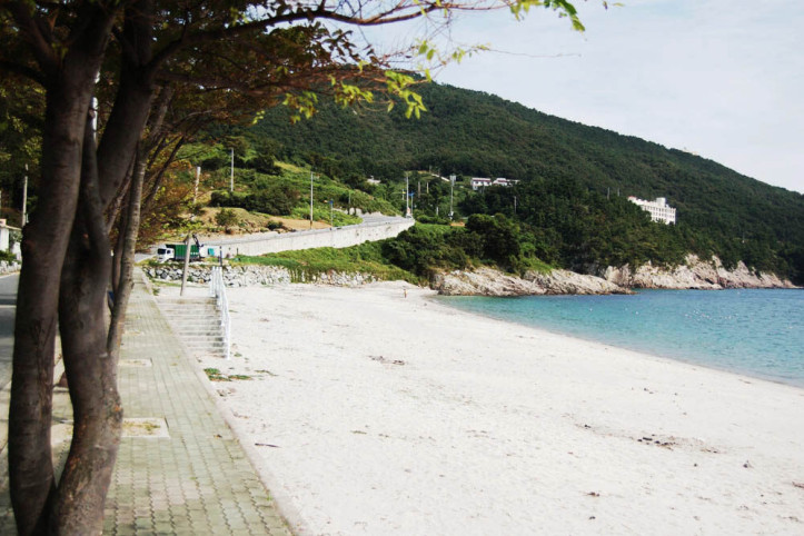 설리해수욕장 여행 추천 - 메고지고