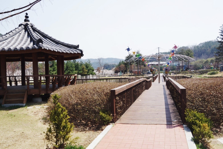 반디랜드 여행 추천 - 메고지고